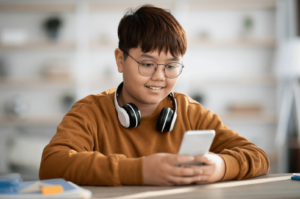young gamer teen waiting to meet with his teen therapist in simi valley